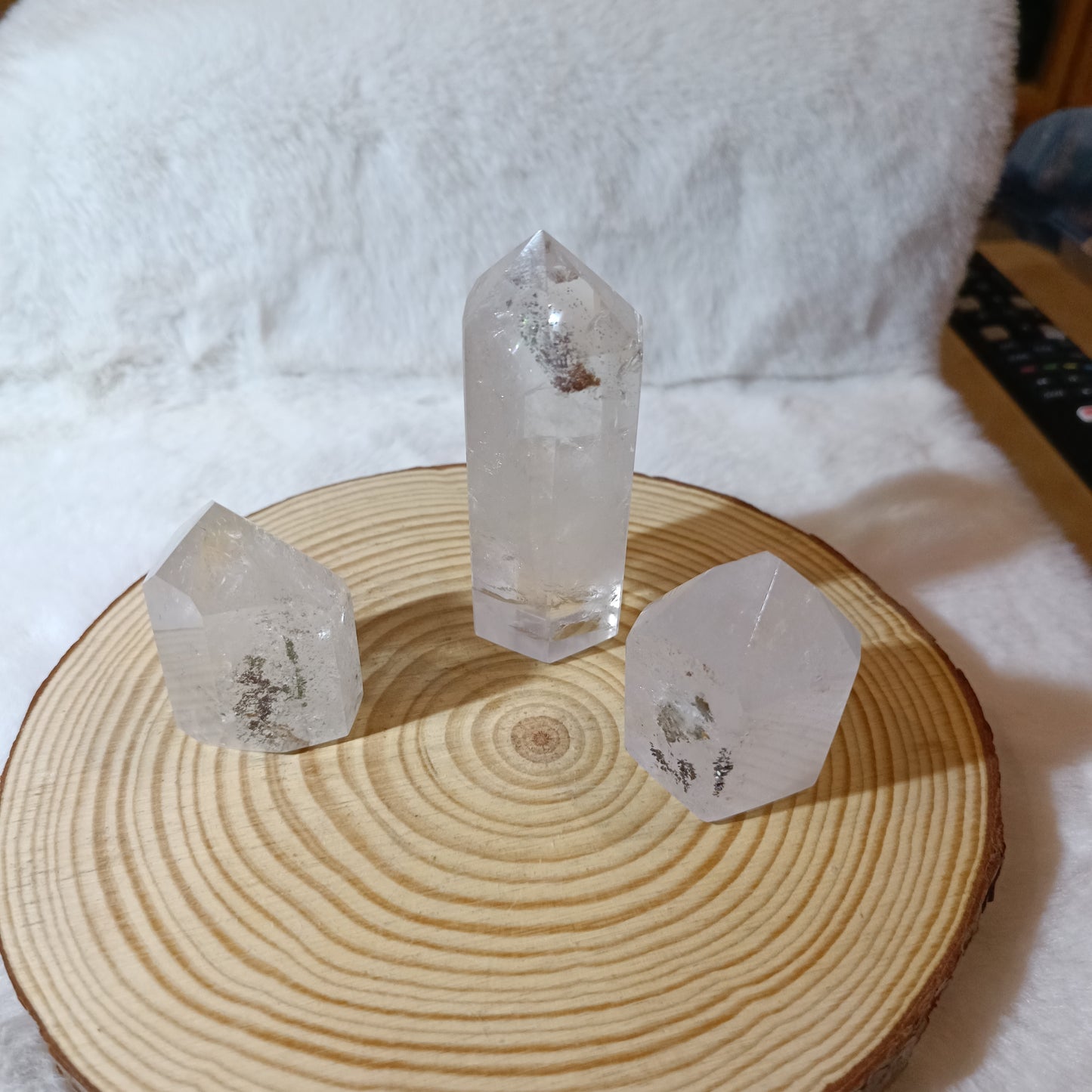 Punta Generadora de Cuarzo Cristal con inclusiones.