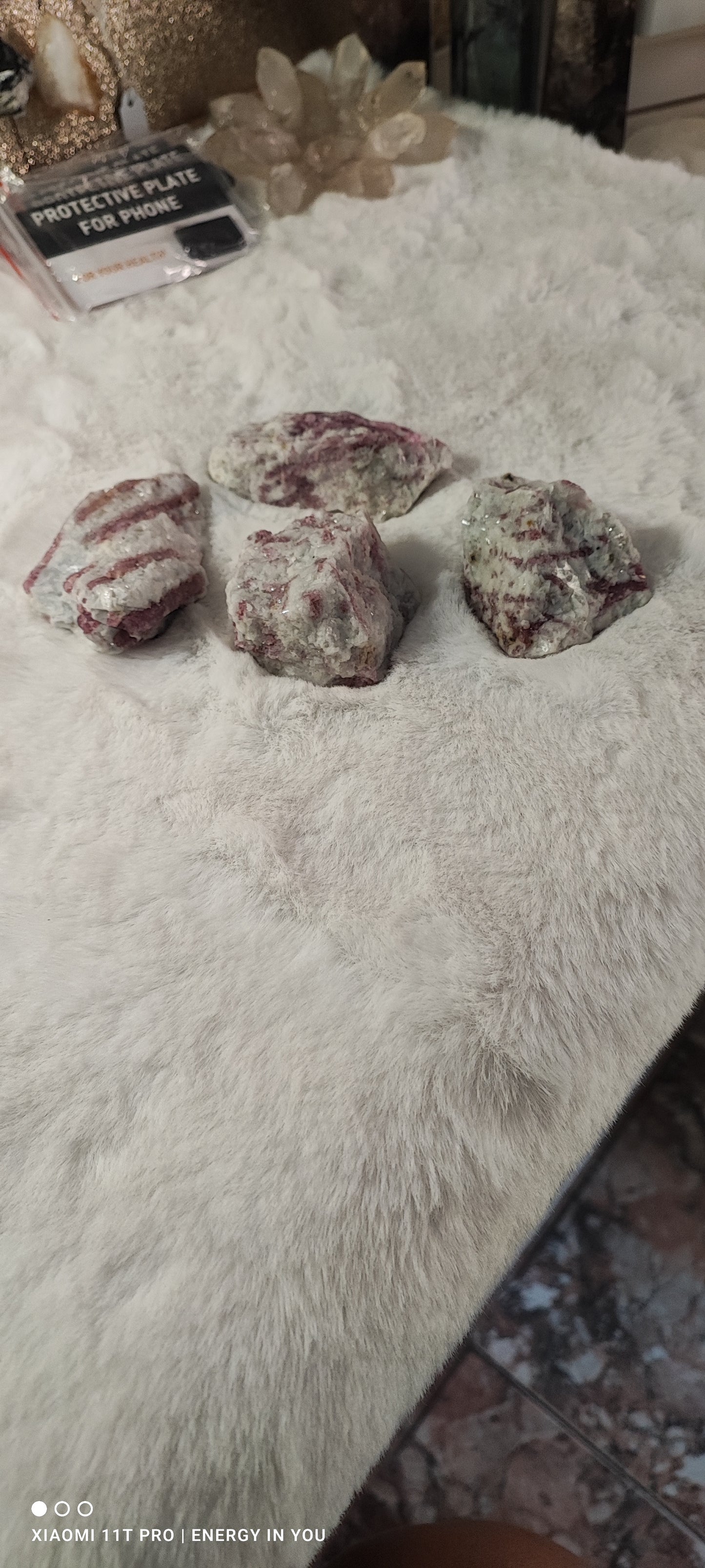 Masivo de Turmalina Rosa en matriz