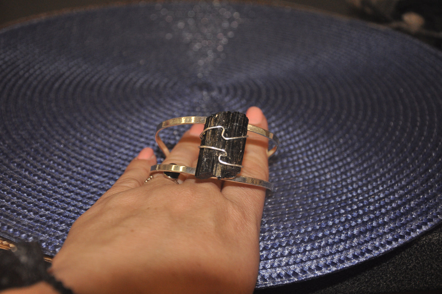 Brazalete con turmalina