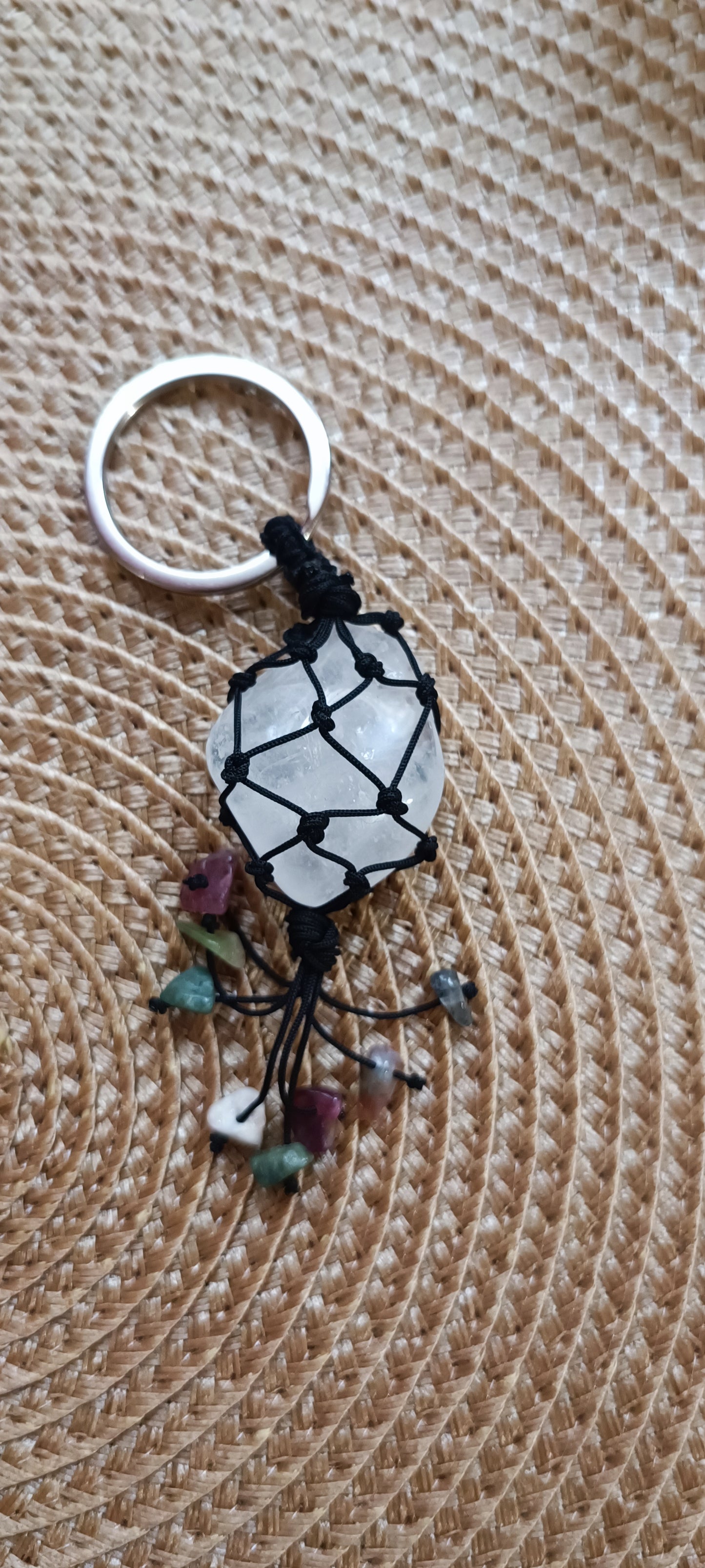 Llavero Macrame con minerales