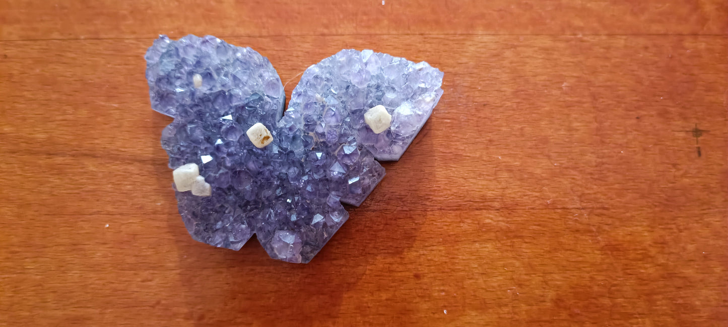 Drusa de Amatista forma de Mariposa.